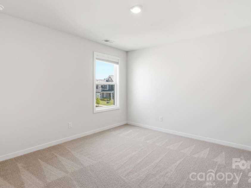 1060 Merganser Way, Indian Trail, NC 28079.  MLS# CAR4417669, YatesRealty ID 48601. Bedroom 5 with Ensuite