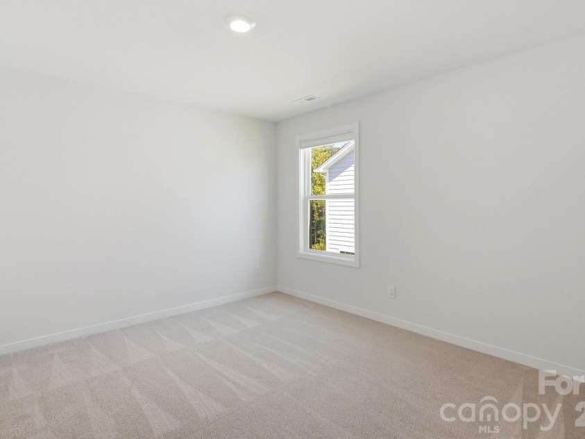 1060 Merganser Way, Indian Trail, NC 28079.  MLS# CAR4417669, YatesRealty ID 48601. Bedroom 5 with Ensuite