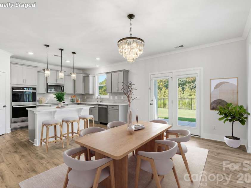 1060 Merganser Way, Indian Trail, NC 28079.  MLS# CAR4417669, YatesRealty ID 48601. Chef's Dream Kitchen