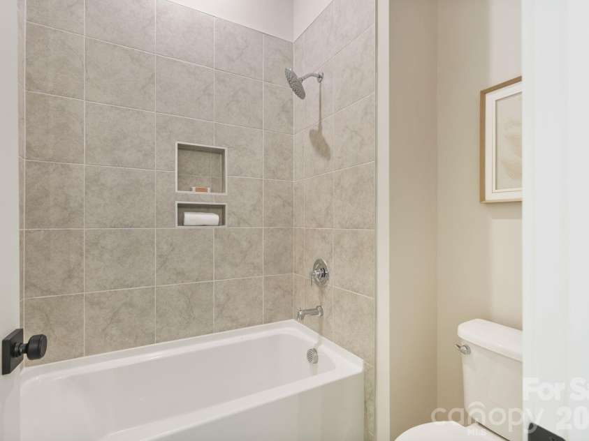 4531 Splash Trail, Sherrills Ford, NC 28673.  MLS# CAR4418307, YatesRealty ID 48603. 