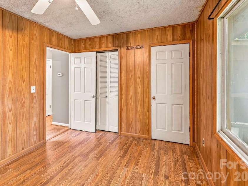 51 Rising Meadow Lane, Mills River, NC 28759.  MLS# CAR4417388, YatesRealty ID 48604. 