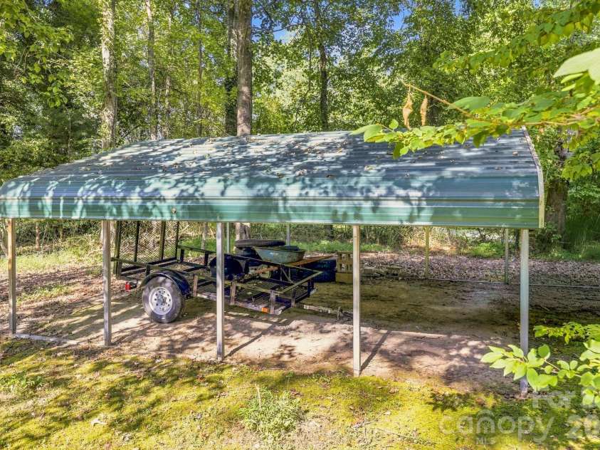 51 Rising Meadow Lane, Mills River, NC 28759.  MLS# CAR4417388, YatesRealty ID 48604. 