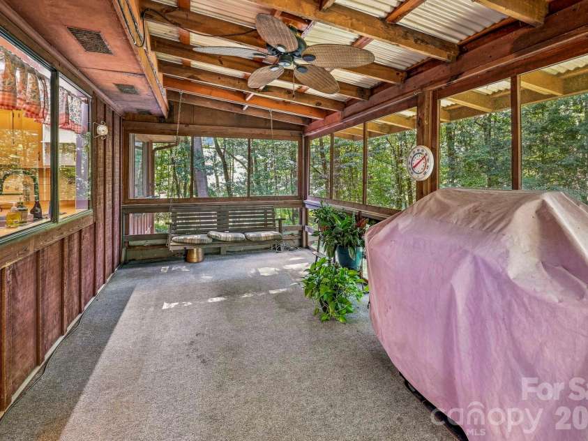 51 Rising Meadow Lane, Mills River, NC 28759.  MLS# CAR4417388, YatesRealty ID 48604. 