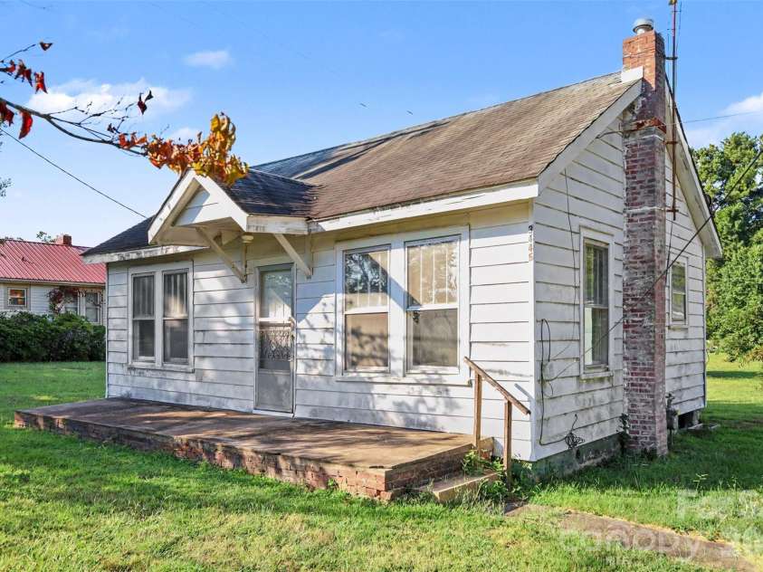 3445 Long Ferry Road, Salisbury, NC 28146.  MLS# CAR4418934, YatesRealty ID 48606. 