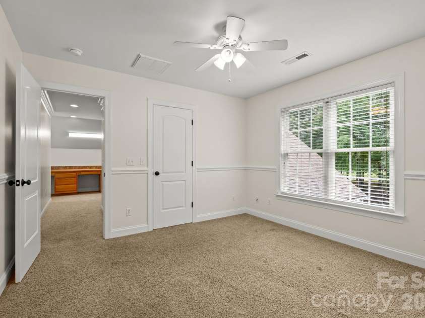 3321 Lower Lake Road, Thomasville, NC 27360.  MLS# CAR4421402, YatesRealty ID 48607. 