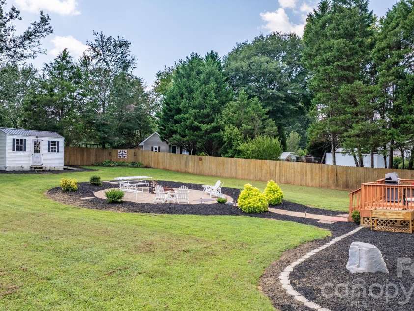 123 Idlebrook Road, Statesville, NC 28677.  MLS# CAR4420365, YatesRealty ID 48608. Backyard