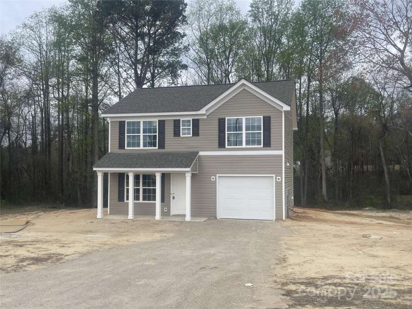 98 Simpson Road, Pageland, SC 29728.  MLS# CAR4242111, YatesRealty ID 4861. 