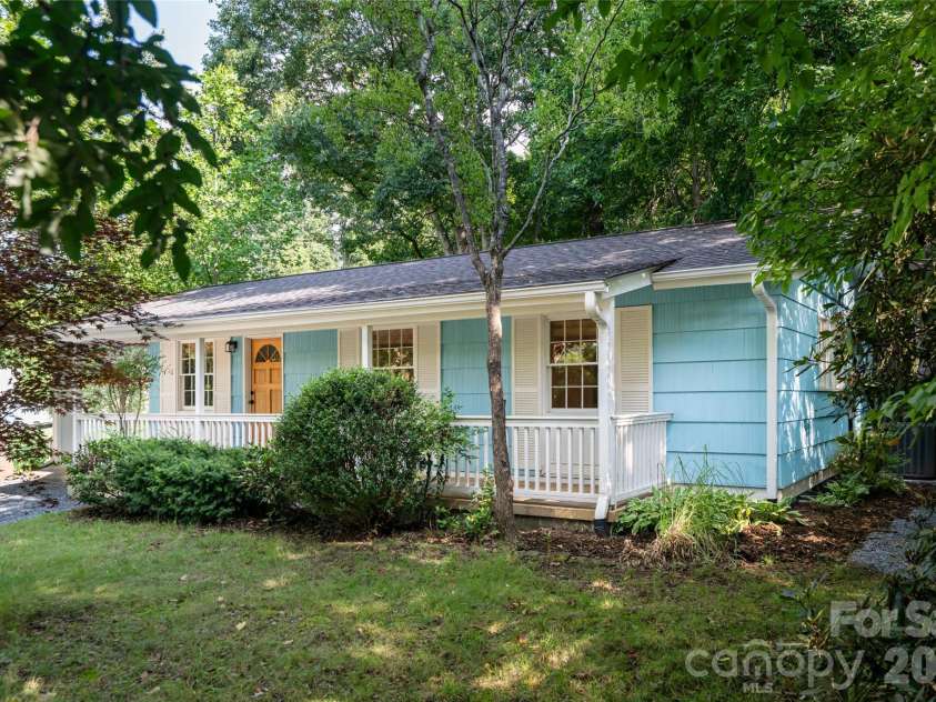 246 North Fork Road, Black Mountain, NC 28711.  MLS# CAR4412318, YatesRealty ID 48612. 