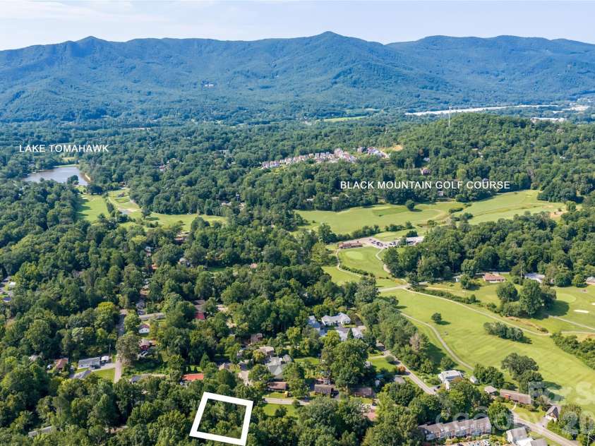 246 North Fork Road, Black Mountain, NC 28711.  MLS# CAR4412318, YatesRealty ID 48612. 