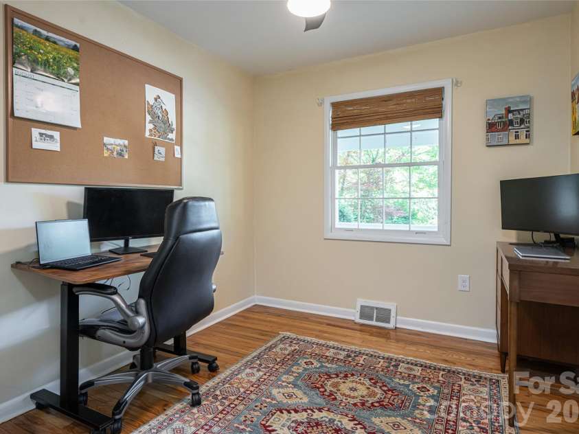 246 North Fork Road, Black Mountain, NC 28711.  MLS# CAR4412318, YatesRealty ID 48612. 