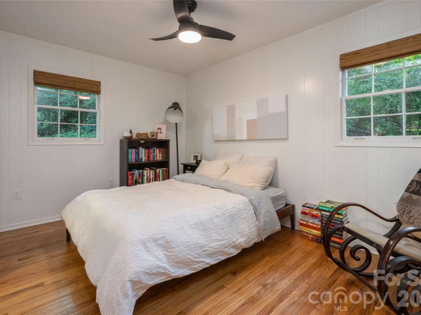 246 North Fork Road, Black Mountain, NC 28711.  MLS# CAR4412318, YatesRealty ID 48612. 