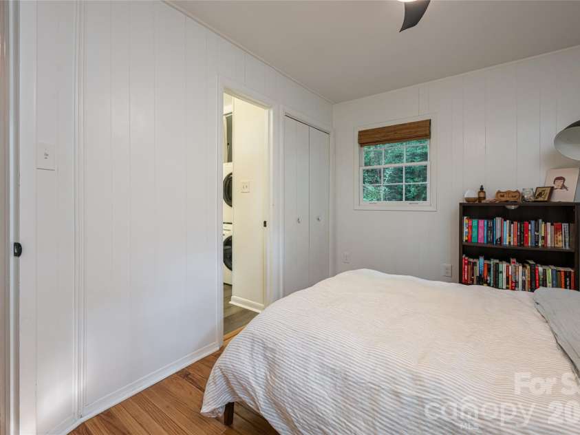 246 North Fork Road, Black Mountain, NC 28711.  MLS# CAR4412318, YatesRealty ID 48612. 