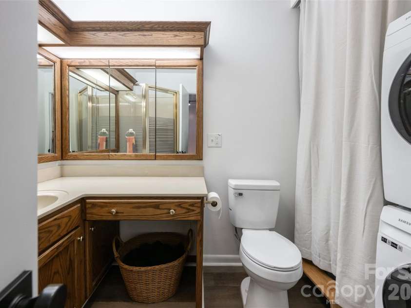 246 North Fork Road, Black Mountain, NC 28711.  MLS# CAR4412318, YatesRealty ID 48612. 
