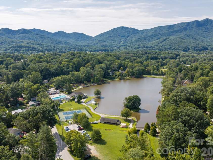 246 North Fork Road, Black Mountain, NC 28711.  MLS# CAR4412318, YatesRealty ID 48612. 