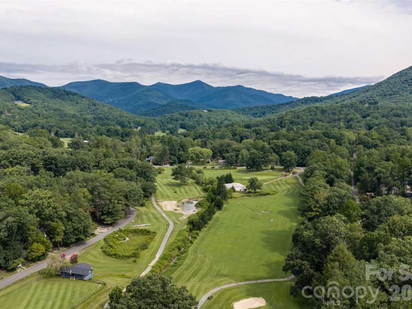 246 North Fork Road, Black Mountain, NC 28711.  MLS# CAR4412318, YatesRealty ID 48612. 