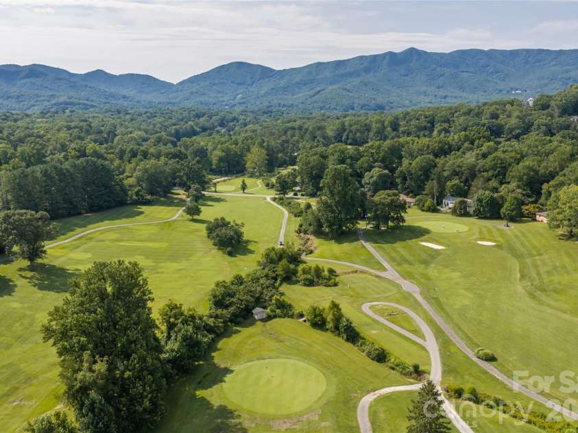 246 North Fork Road, Black Mountain, NC 28711.  MLS# CAR4412318, YatesRealty ID 48612. 