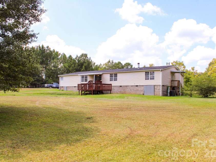 4171 Old Hills Bridge Road, Enoree, SC 29335.  MLS# CAR4421153, YatesRealty ID 48613. 
