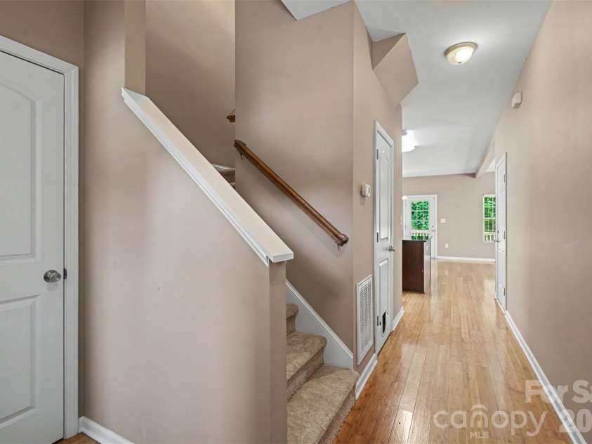 145 High Bluff Circle, Mooresville, NC 28115.  MLS# CAR4420838, YatesRealty ID 48615. 