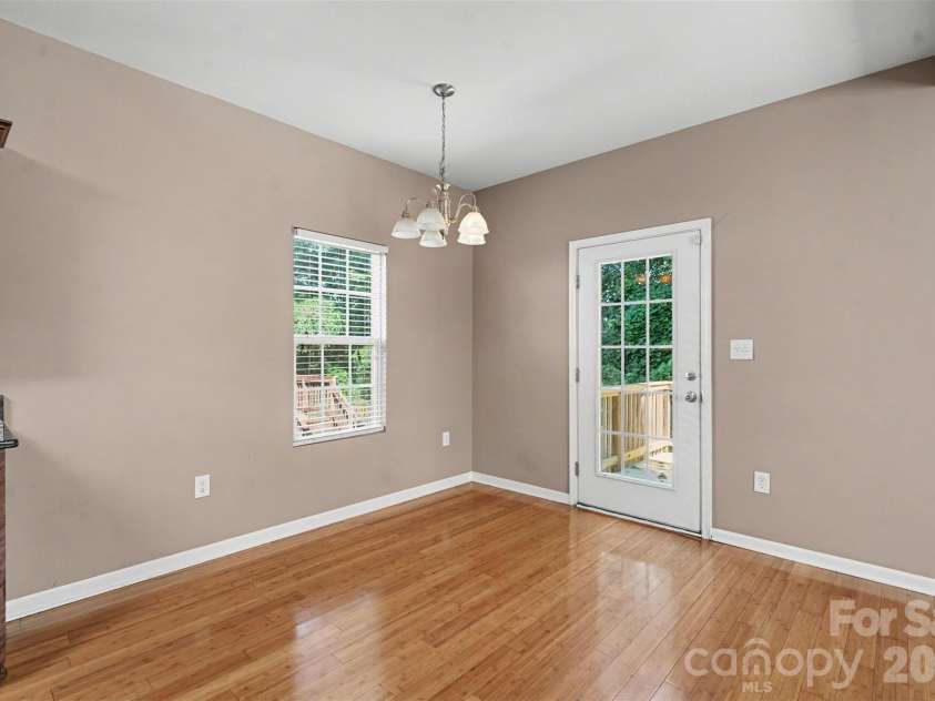 145 High Bluff Circle, Mooresville, NC 28115.  MLS# CAR4420838, YatesRealty ID 48615. 