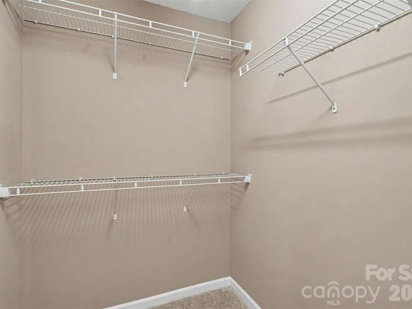 145 High Bluff Circle, Mooresville, NC 28115.  MLS# CAR4420838, YatesRealty ID 48615. 