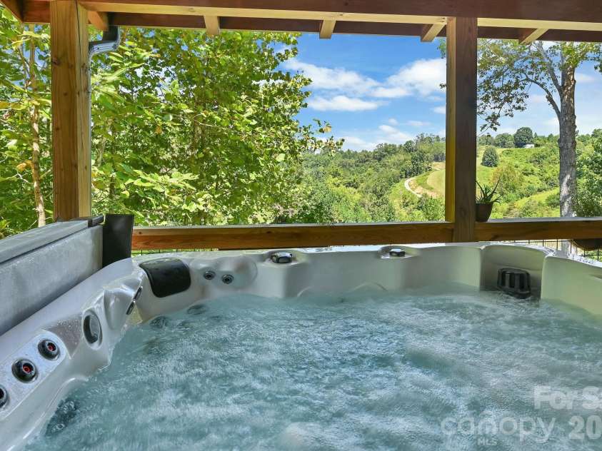 1140 Caney Fork Road, Marshall, NC 28753.  MLS# CAR4421346, YatesRealty ID 48616. 