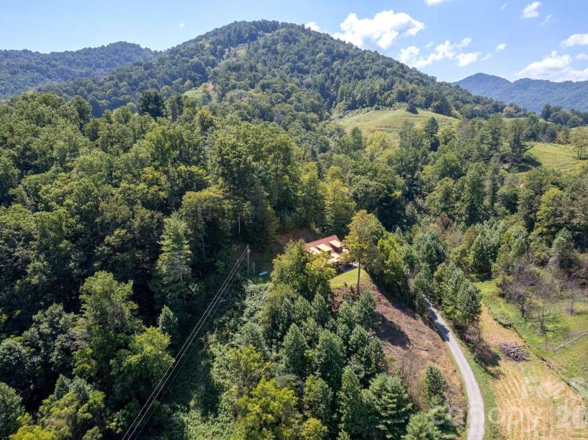 1140 Caney Fork Road, Marshall, NC 28753.  MLS# CAR4421346, YatesRealty ID 48616. 