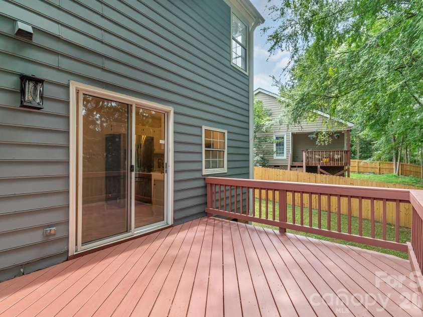 8314 David Lee Lane, Charlotte, NC 28227.  MLS# CAR4420448, YatesRealty ID 48617. Deck