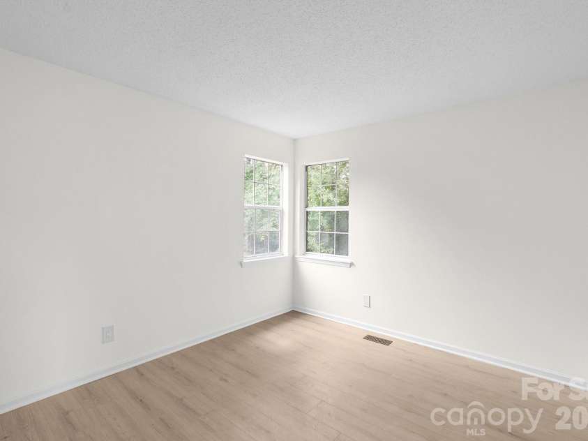 8314 David Lee Lane, Charlotte, NC 28227.  MLS# CAR4420448, YatesRealty ID 48617. Room2