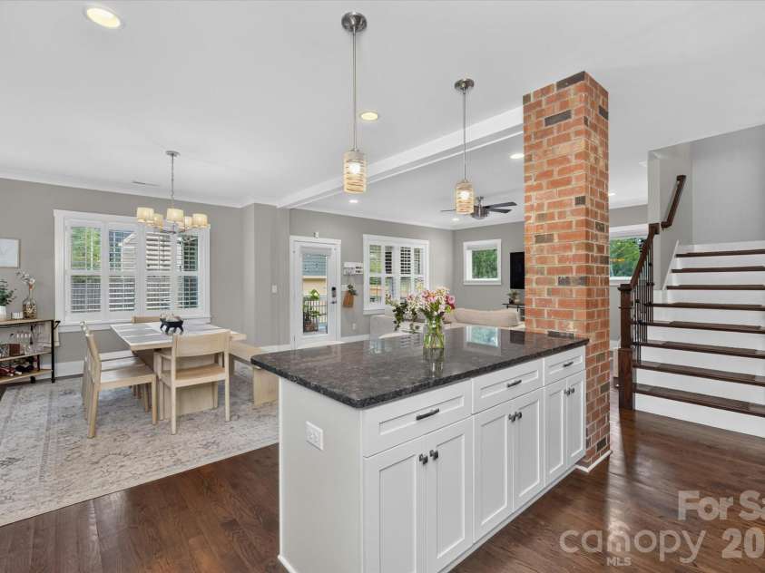 2714 Duncan Avenue, Charlotte, NC 28205.  MLS# CAR4404528, YatesRealty ID 48618. 