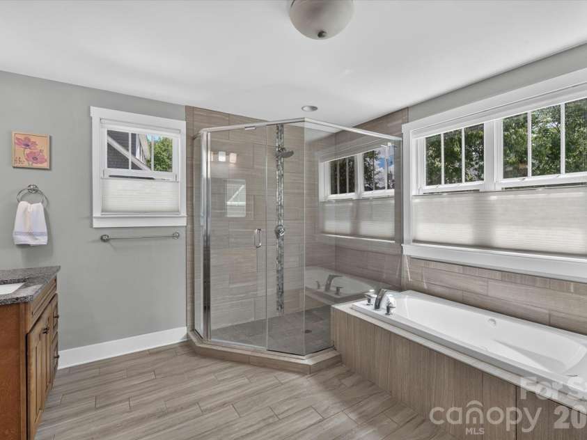 2714 Duncan Avenue, Charlotte, NC 28205.  MLS# CAR4404528, YatesRealty ID 48618. 