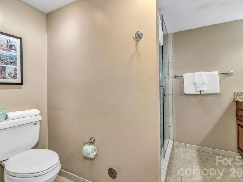 119 Bowling Park Road, Asheville, NC 28803.  MLS# CAR4336205, YatesRealty ID 4862. 
