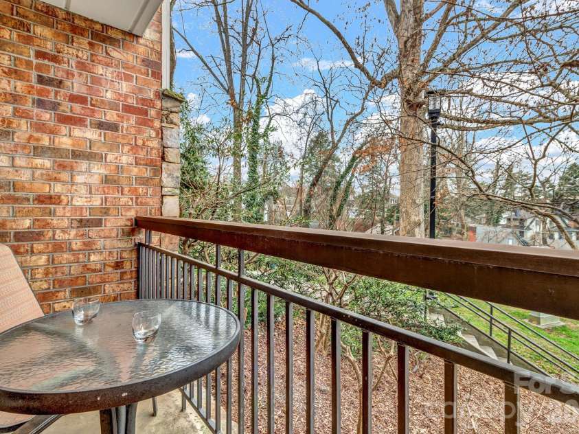 119 Bowling Park Road, Asheville, NC 28803.  MLS# CAR4336205, YatesRealty ID 4862. 