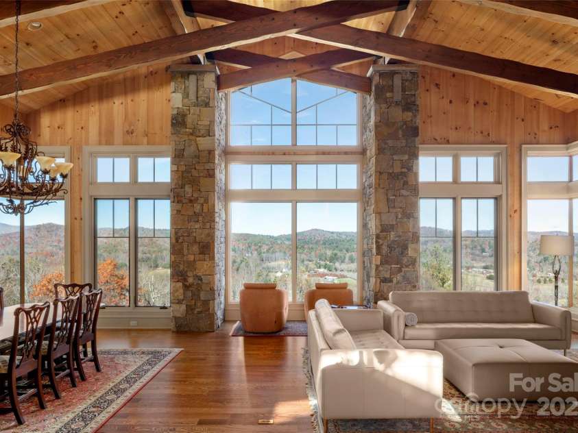 1547 Walnut Cove Road, Hendersonville, NC 28739.  MLS# CAR4326840, YatesRealty ID 4862. 