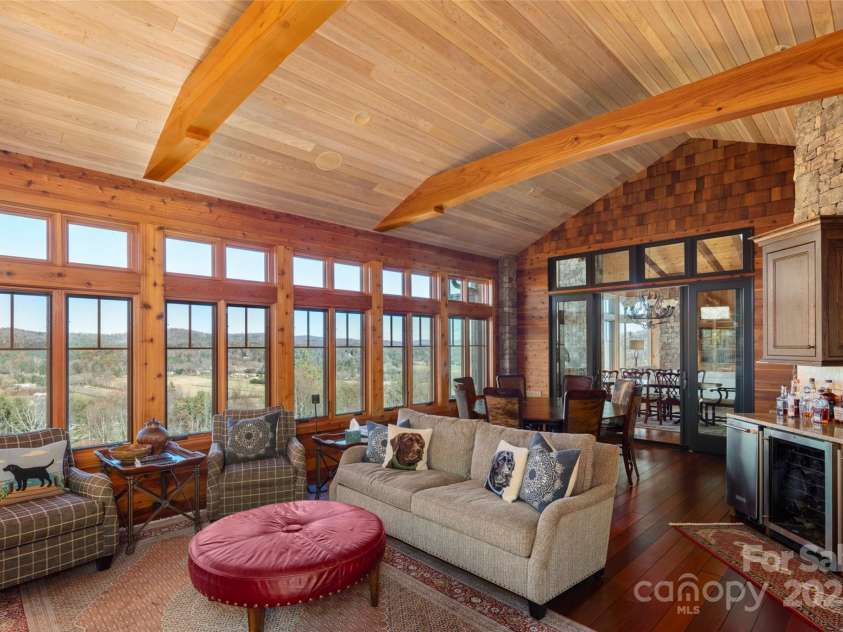 1547 Walnut Cove Road, Hendersonville, NC 28739.  MLS# CAR4326840, YatesRealty ID 4862. 