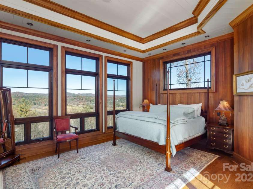 1547 Walnut Cove Road, Hendersonville, NC 28739.  MLS# CAR4326840, YatesRealty ID 4862. 