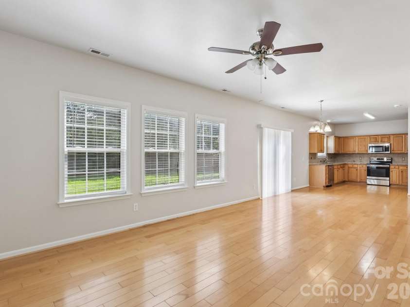 1915 Dundalk Road, Charlotte, NC 28270.  MLS# CAR4420789, YatesRealty ID 48621. 