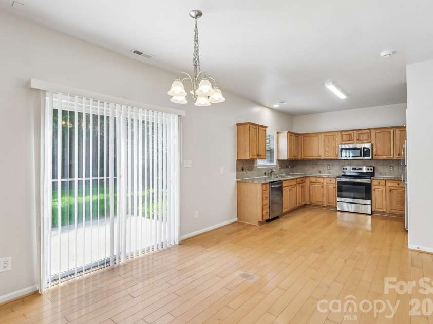 1915 Dundalk Road, Charlotte, NC 28270.  MLS# CAR4420789, YatesRealty ID 48621. 