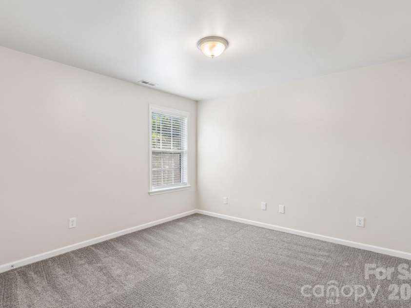 1915 Dundalk Road, Charlotte, NC 28270.  MLS# CAR4420789, YatesRealty ID 48621. 