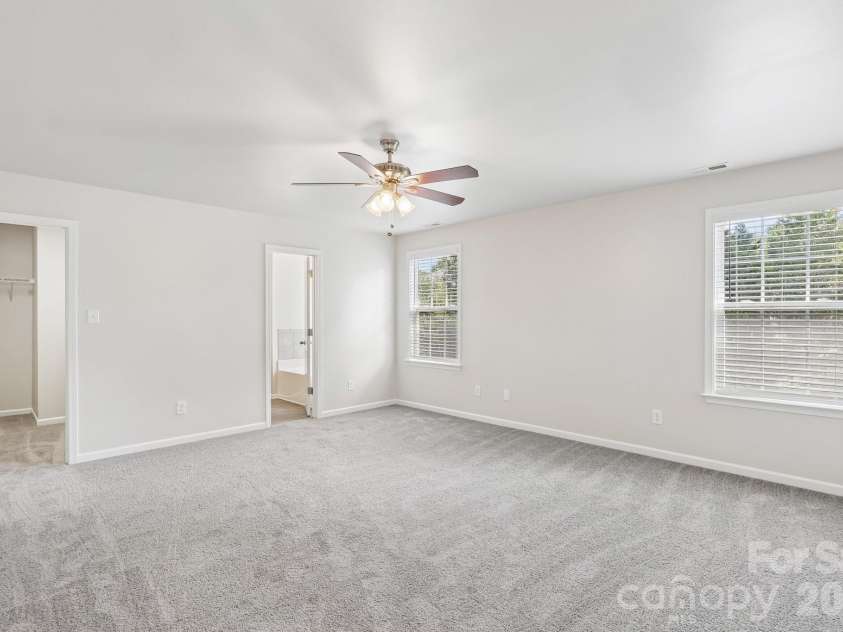 1915 Dundalk Road, Charlotte, NC 28270.  MLS# CAR4420789, YatesRealty ID 48621. 