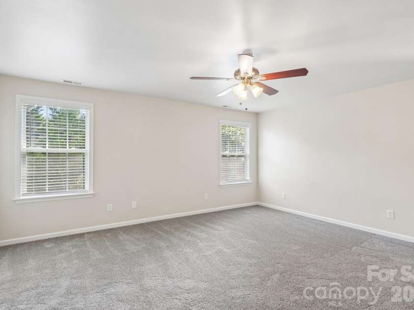 1915 Dundalk Road, Charlotte, NC 28270.  MLS# CAR4420789, YatesRealty ID 48621. 