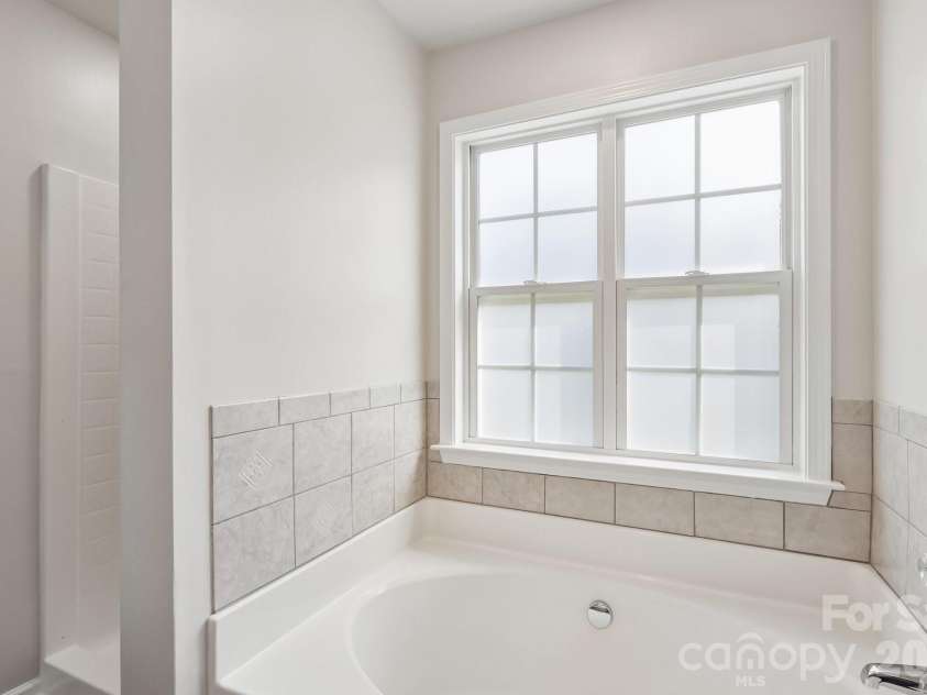 1915 Dundalk Road, Charlotte, NC 28270.  MLS# CAR4420789, YatesRealty ID 48621. 