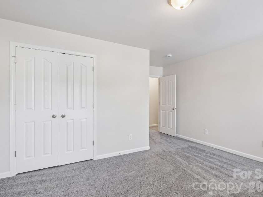 1915 Dundalk Road, Charlotte, NC 28270.  MLS# CAR4420789, YatesRealty ID 48621. 