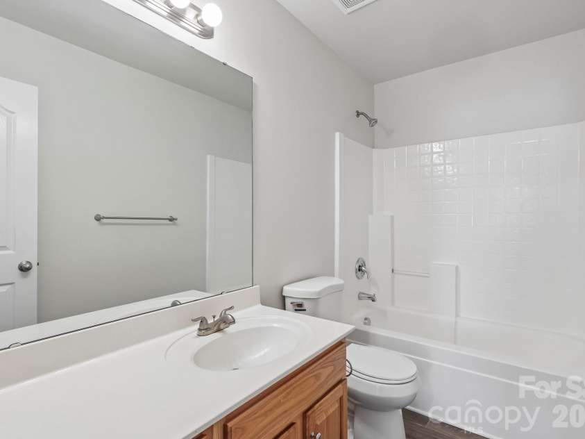 1915 Dundalk Road, Charlotte, NC 28270.  MLS# CAR4420789, YatesRealty ID 48621. 