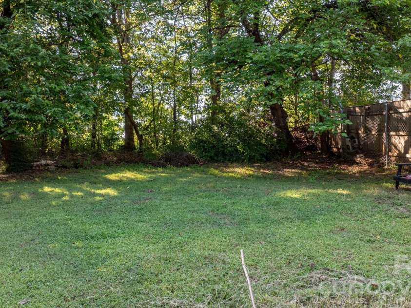 3221 1st Avenue Drive, Conover, NC 28613.  MLS# CAR4420987, YatesRealty ID 48624. 