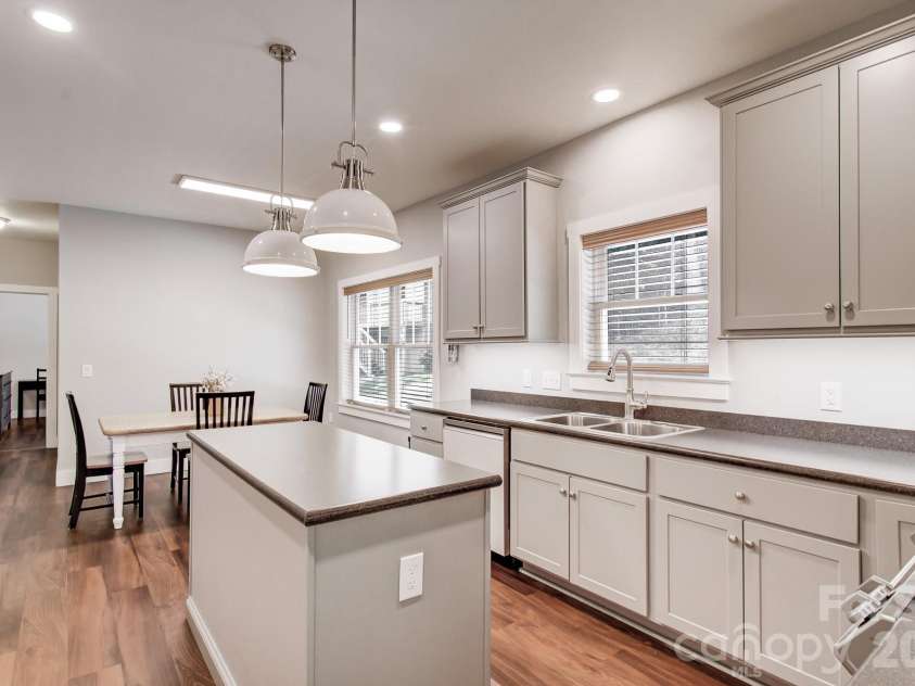 182 Ellerslie Acre None, Hendersonville, NC 28739.  MLS# CAR4385245, YatesRealty ID 48627. 