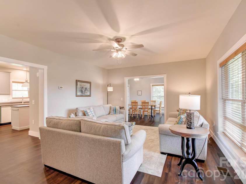 182 Ellerslie Acre None, Hendersonville, NC 28739.  MLS# CAR4385245, YatesRealty ID 48627. 