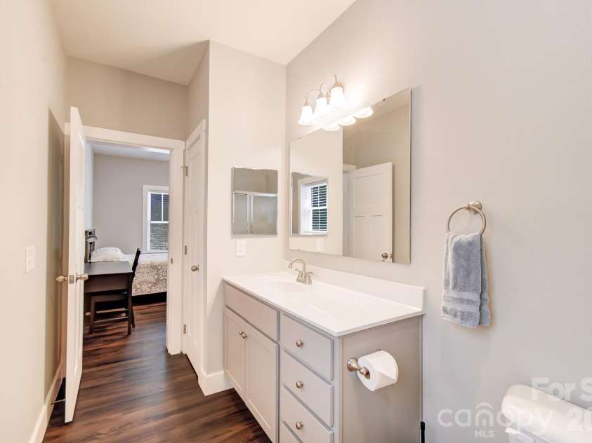 182 Ellerslie Acre None, Hendersonville, NC 28739.  MLS# CAR4385245, YatesRealty ID 48627. 