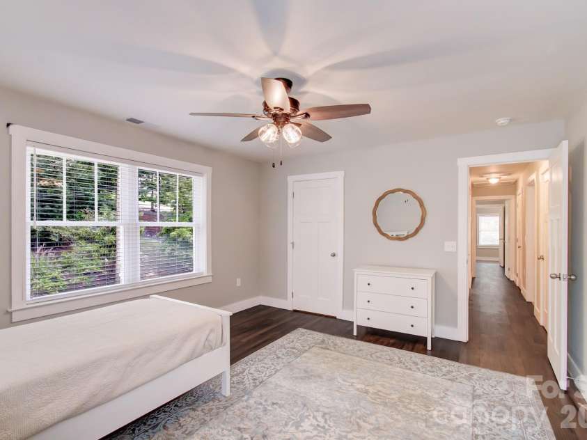 182 Ellerslie Acre None, Hendersonville, NC 28739.  MLS# CAR4385245, YatesRealty ID 48627. 
