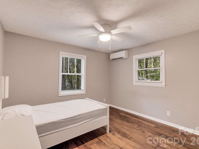 182 Ellerslie Acre None, Hendersonville, NC 28739.  MLS# CAR4385245, YatesRealty ID 48627. 
