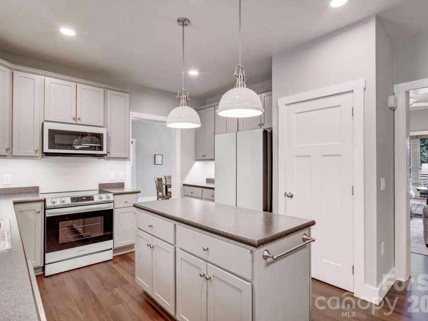 182 Ellerslie Acre None, Hendersonville, NC 28739.  MLS# CAR4385245, YatesRealty ID 48627. Main house kitchen